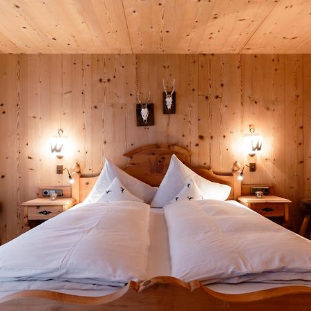 אלמאו Wochenbrunner Chalets מראה חיצוני תמונה