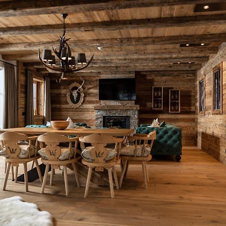 אלמאו Wochenbrunner Chalets מראה חיצוני תמונה