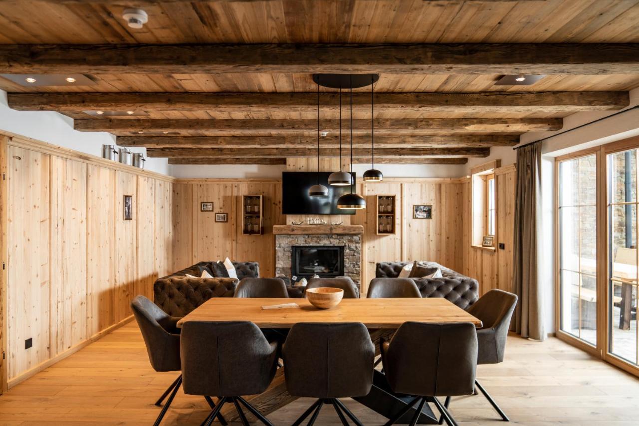 אלמאו Wochenbrunner Chalets מראה חיצוני תמונה
